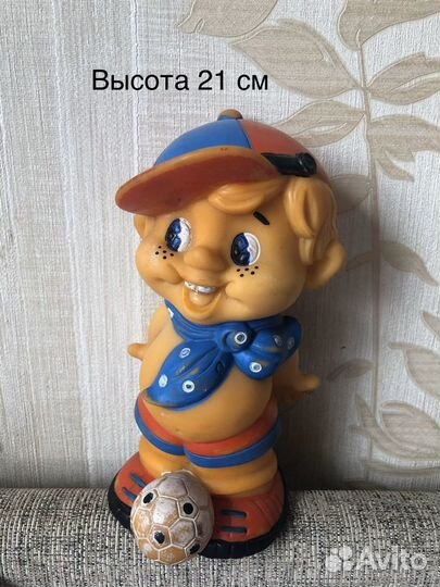 Резиновые игрушки СССР Футболист (гигант 21 см)