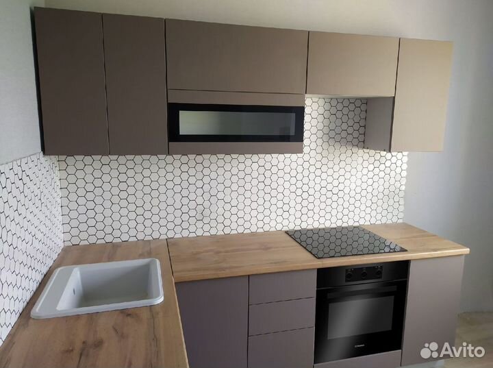 Кухонный гарнитур с гарантией