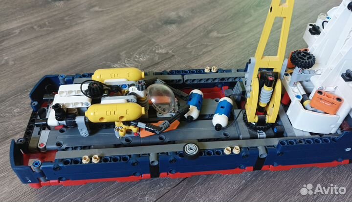 Lego Technic 42064 Исследователь океана