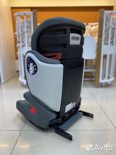 Автокресло Welldon Magic Narce Fit 15-36 Isofix