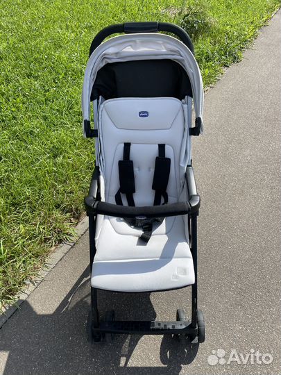 Прогулочная коляска Chicco