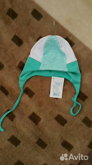 Шапочка новая на ог 42-44