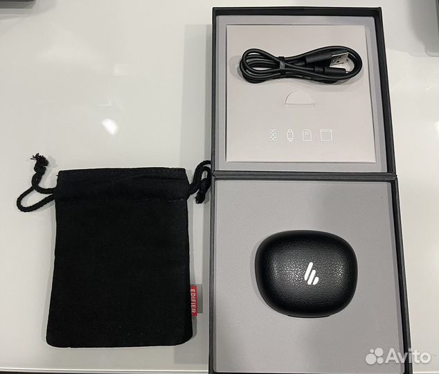 Беспроводные наушники edifier