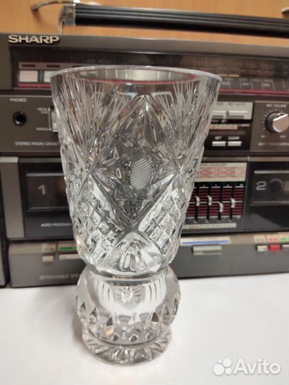 Хрустальная ваза