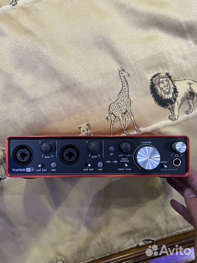 Аудио интерфейс focusrite scarlett 2I4 2nd Gen USB