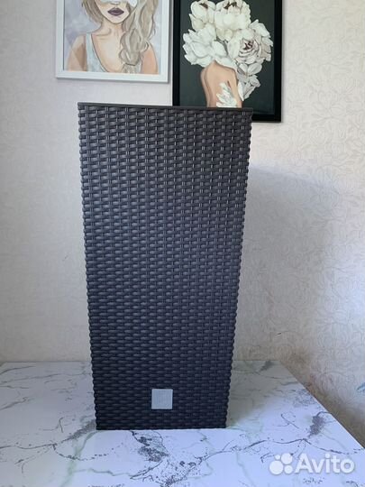 Кашпо для цветов