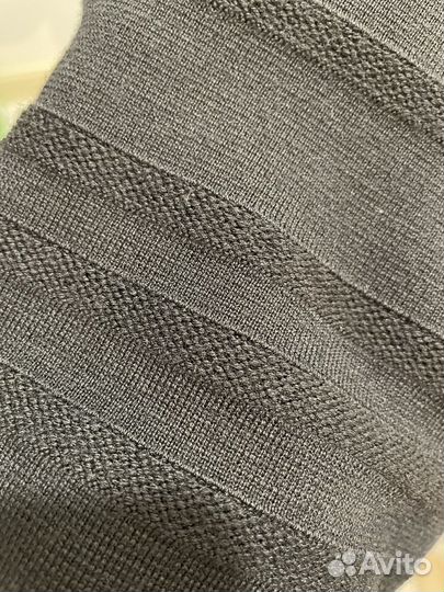 Платье шерстяное escada