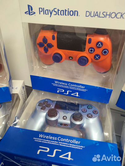 Джостик Sony PS4 новые