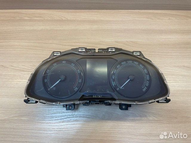 Щиток приборов Skoda Rapid