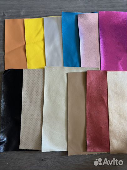 Кожзам для рукоделия. Много разного