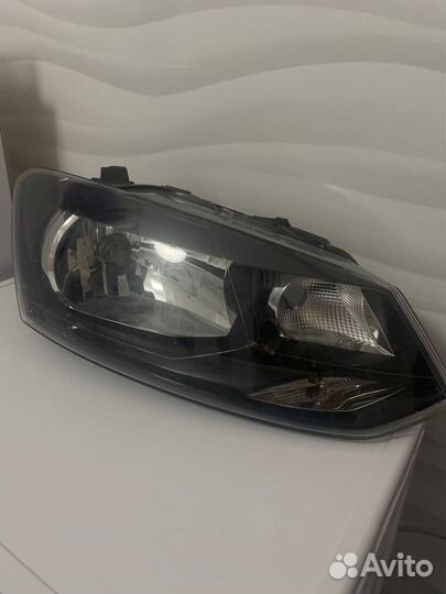 Фара правая на volkswagen polo