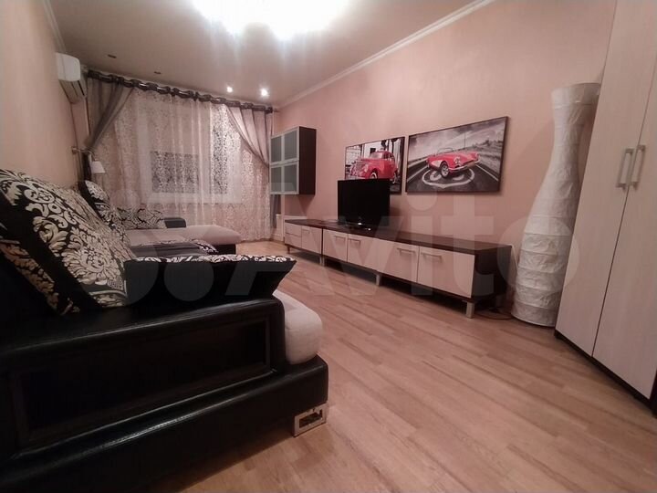 2-к. квартира, 64 м², 6/16 эт.