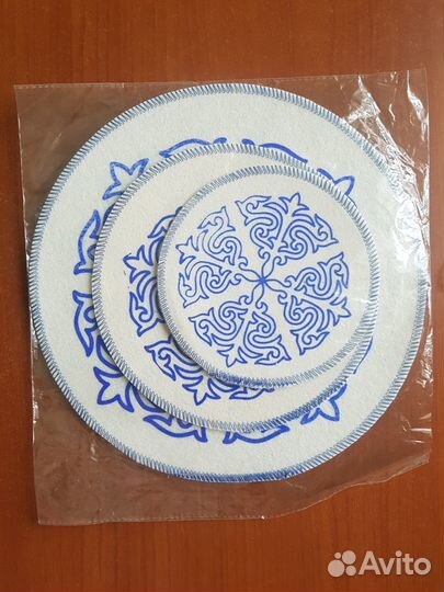 Отдам новые бамбуковые салфетки, кружку, подставки