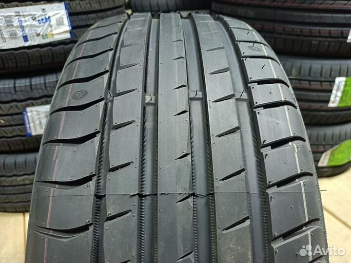 Triangle EffeXSport TH202 235/50 R17 100Y