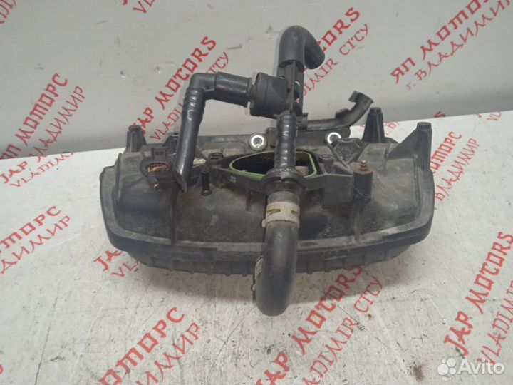 Коллектор впускной Volkswagen Touran 1T BMY 2009