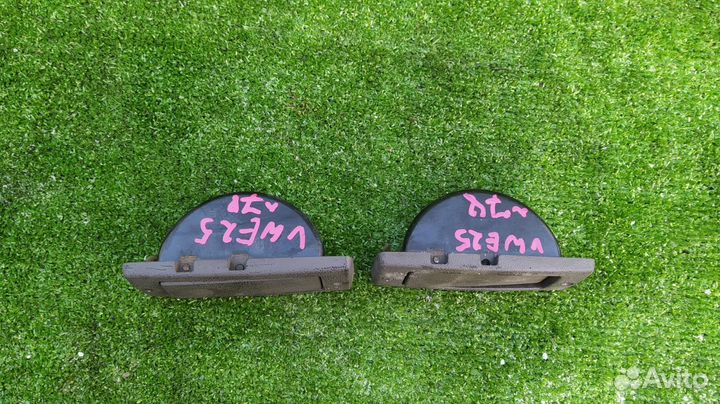 Пепельница Nissan Caravan Van VWE25 ZD30ddti 2005