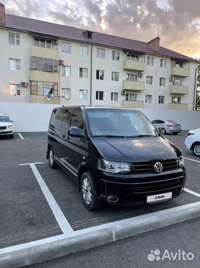 Volkswagen Multivan 2.0 AMT, 2015, 199 406 км