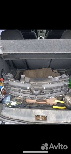 Решетка радиатора opel astra h доРест