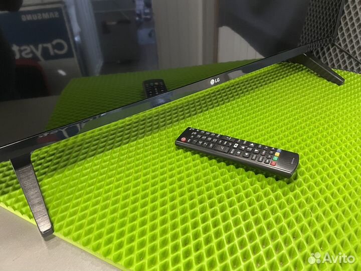 Телевизор LED LG 32