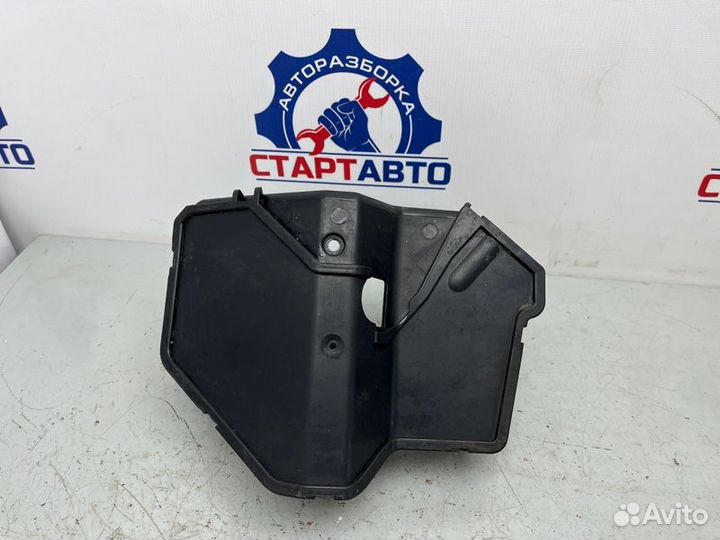 Крышка МКПП Ford Fusion fyja 2008