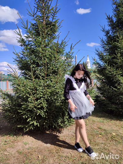 Школьный фартук