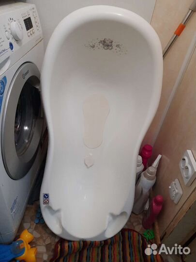 Ванночка для купания с горкой