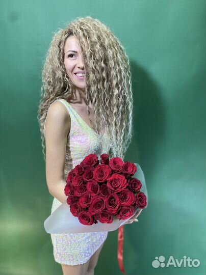 25 красных роз с доставкой в Севастополе