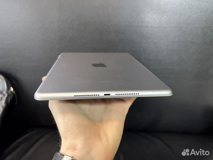 iPad 7 2019 Space Gray