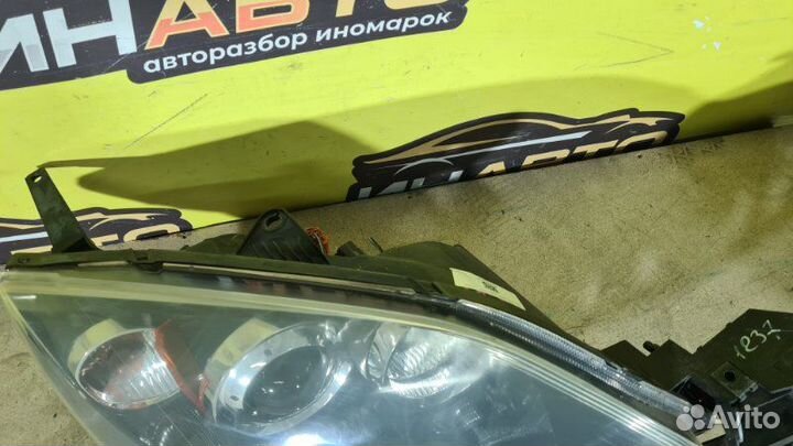 Фара галогеновая передняя правая Mazda 3 BK