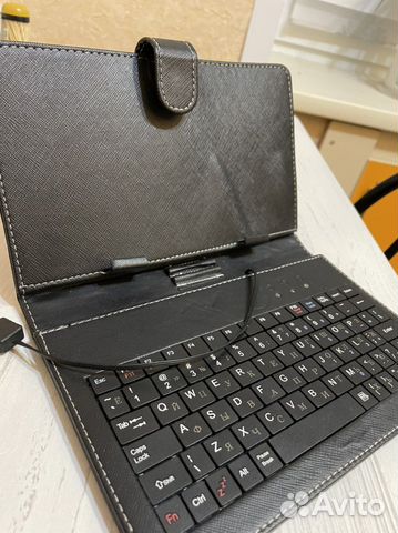 Чехол-клавиатура