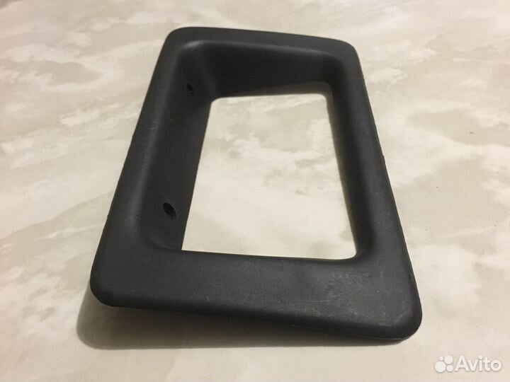 Накладка, рамка птф передняя правая Mercedes(W463)