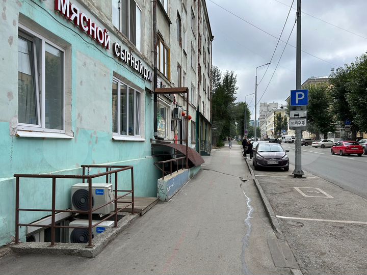 Торговая площадь, 285 м²