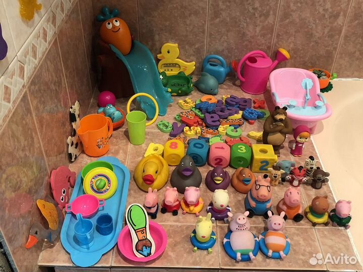 Игрушки для купания для ванной