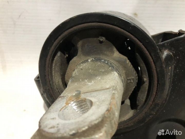 Рычаг подвески нижний задний правый Lexus Rx 450 H