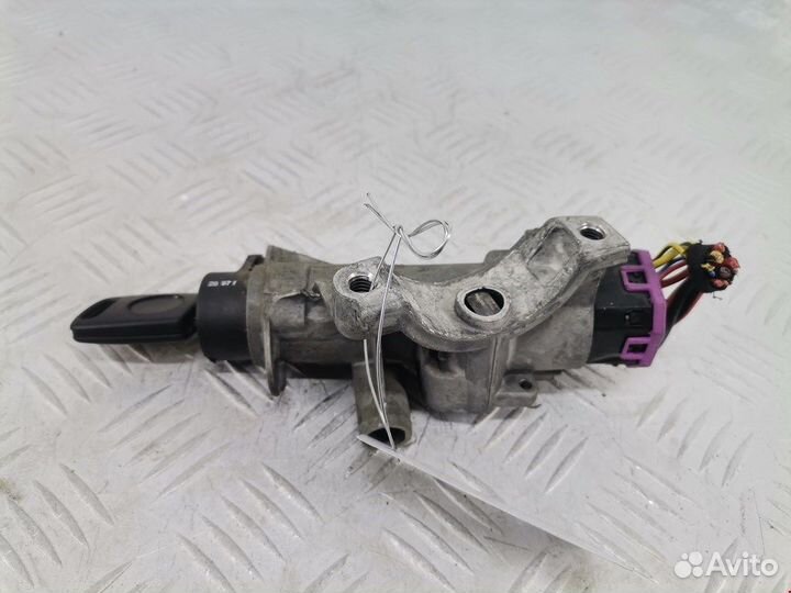 Замок зажигания для Audi A4 B5 4B0905851