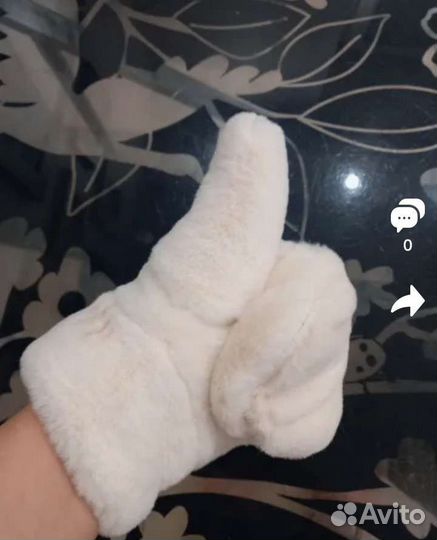 Варежки из искусственного меха