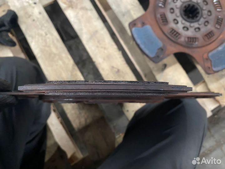 Сцепления Eaton 15,5 дюймов в сборе