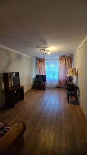 2-к. квартира, 47 м², 3/5 эт.