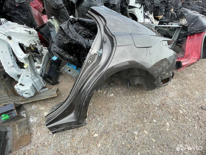 Задняя левая четверть Тойота Камри 70