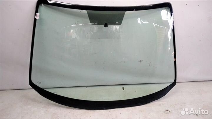 Стекло лобовое ветровое Mazda 3 BK 02-09г