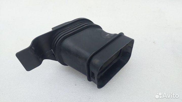 Воздуховод Bmw 5-Series F10 S63B44B 2013