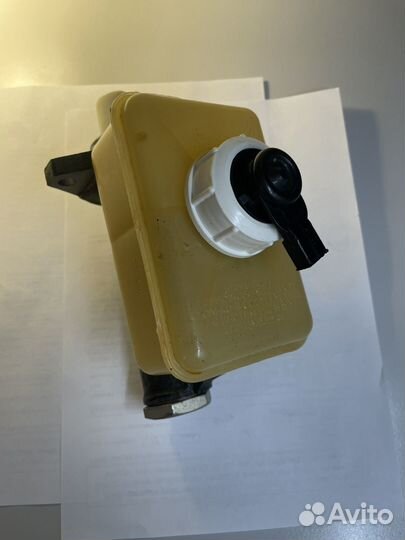 Цилиндр главный тормозной с бачком газ