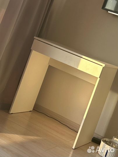 Письменный стол