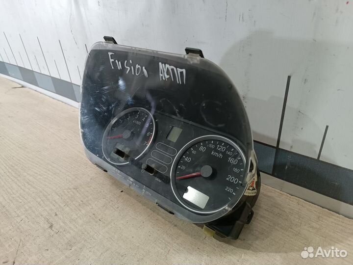 Панель приборов Ford Fusion