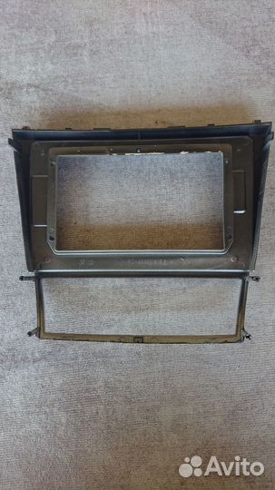 Рамка Тойота Камри 40 под 10 дюймовую магнитолу