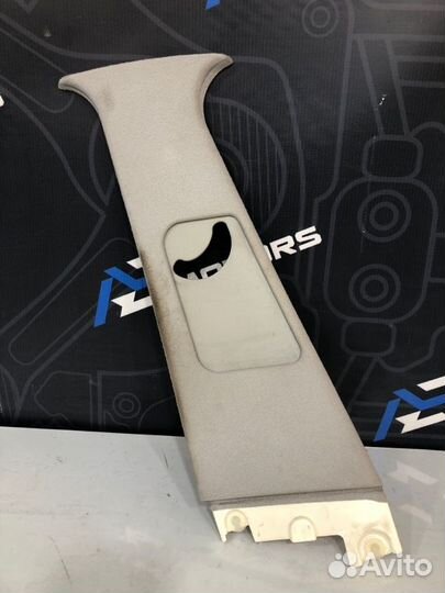 Обшивка салона левая Bmw 528I E39 M52B28 1998