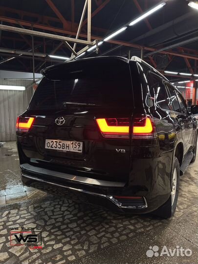Рестайлинг на Toyota LC 200 в LC 300 E732