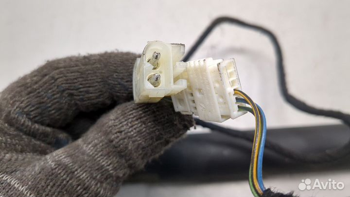 Амортизатор крышки багажника правый BMW X6 E71, 2009