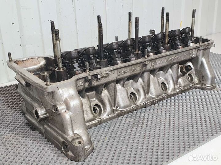 Головка блока цилиндров 21214 (Нива Ваз 2105 2107)