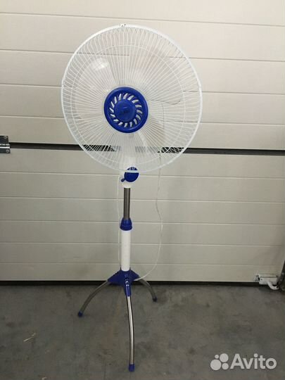 Напольный вентилятор